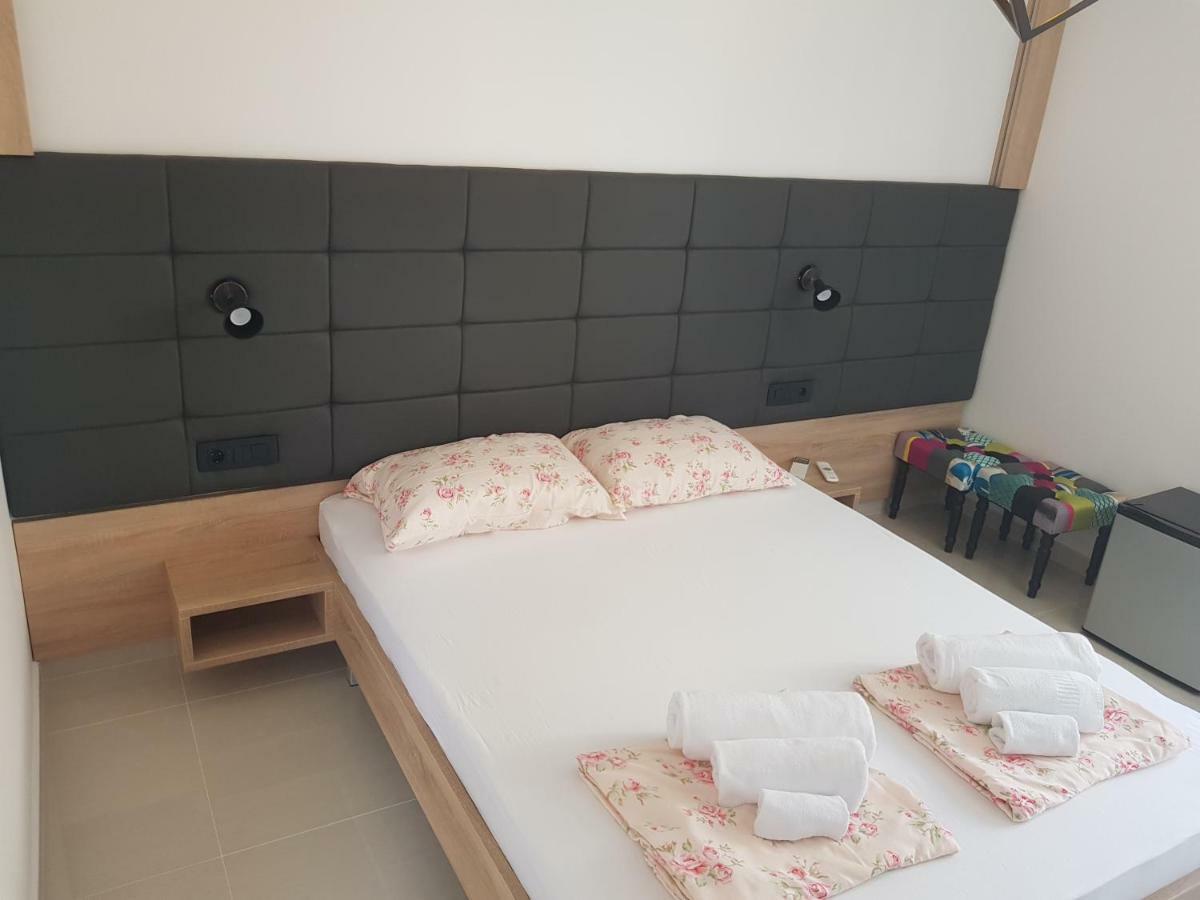 Elizabeta Deluxe Rooms Biograd Na Moru Exterior photo